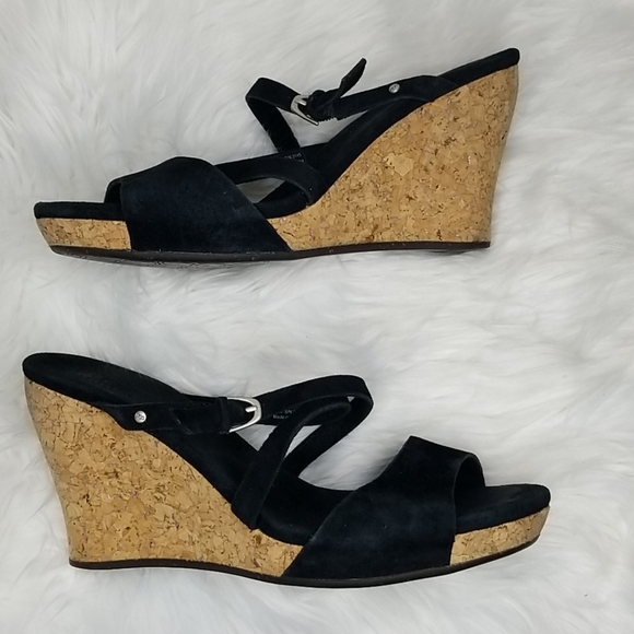 Ladies UGG Jullita suede cork wedges great cond - Picture 4 of 6